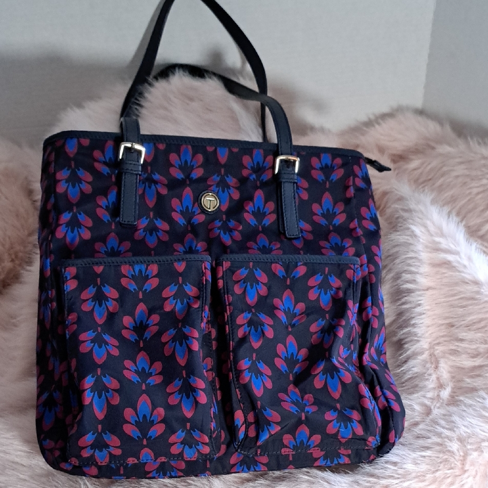 TALBOTS Tote bag Leather Handles Gold Accesories